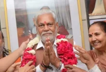The real game: On one hand, Rupala filled the form and on the other hand, the Kshatriya community refused to compromise.