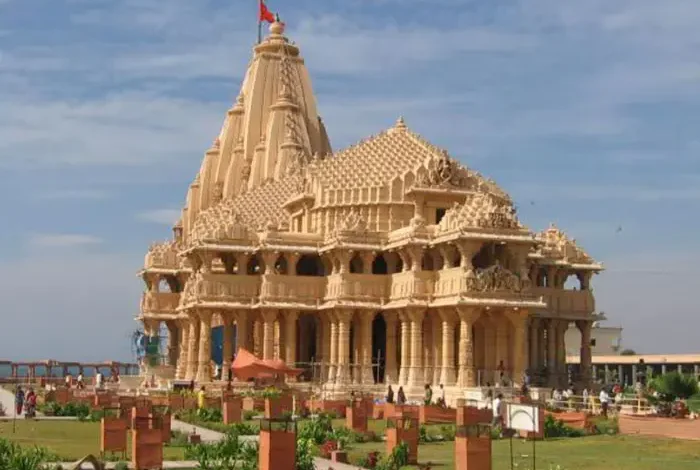 Planning to visit Dwarka Jagat Mandir? Read important news first...