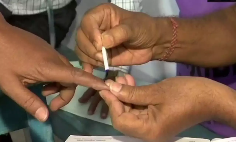 Home guard jawan and teacher die during voting in Bihar
