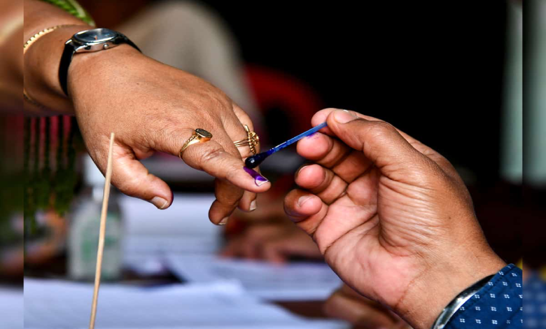 Metro stations conduct voter awareness before polling day