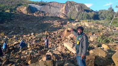 Landslides in Papua New Guinea: More than 100 feared dead