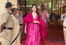 Janhvi Kapoor's dupatta is now the center of discussion! Find out why