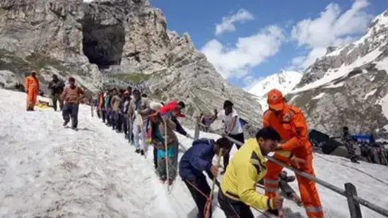 Amarnath Yatra 2024 begins today, 1st batch of pilgrims leave for holy cave latest news