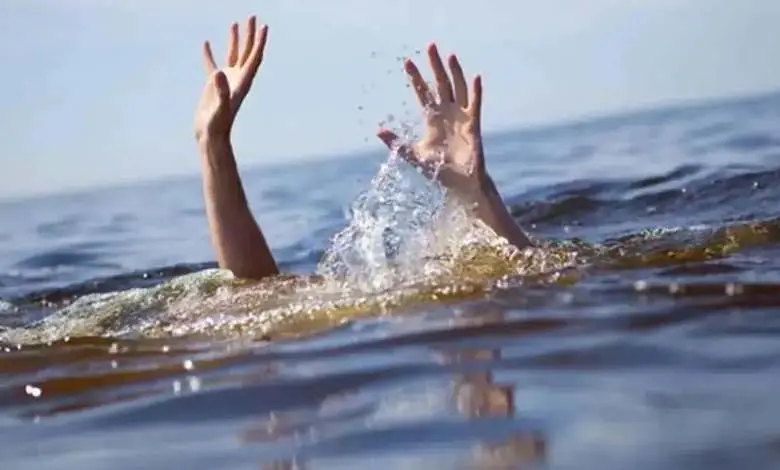 2 teenagers drowned in Narmada river near Nareshwar in Karajan