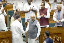 PM Modi Rahul Gandhi Shake Hands