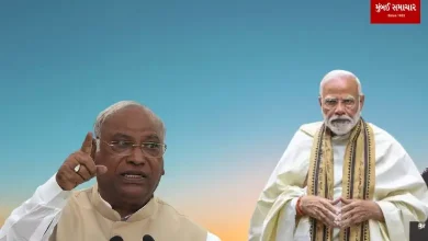People have not given majority to anyone, mandate against Modi: Kharge