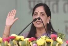 Sunita Kejriwal angry PM modi god destroy dictator