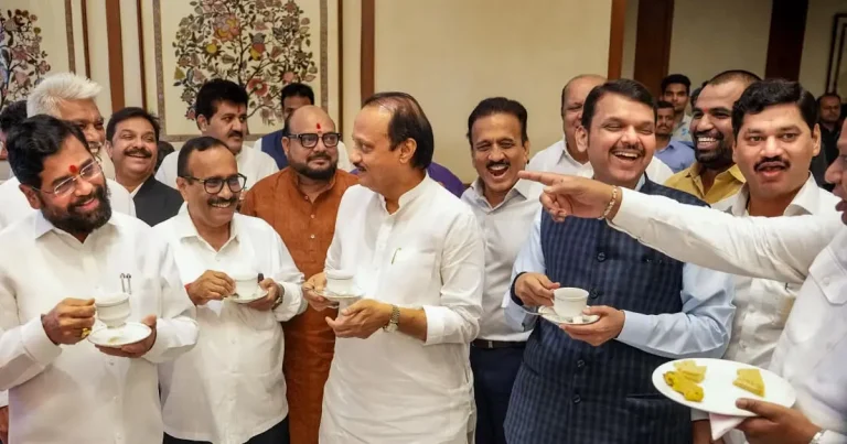 Opposition alliance boycotts CM's tea party on eve of monsoon session of Maharashtra Assembly