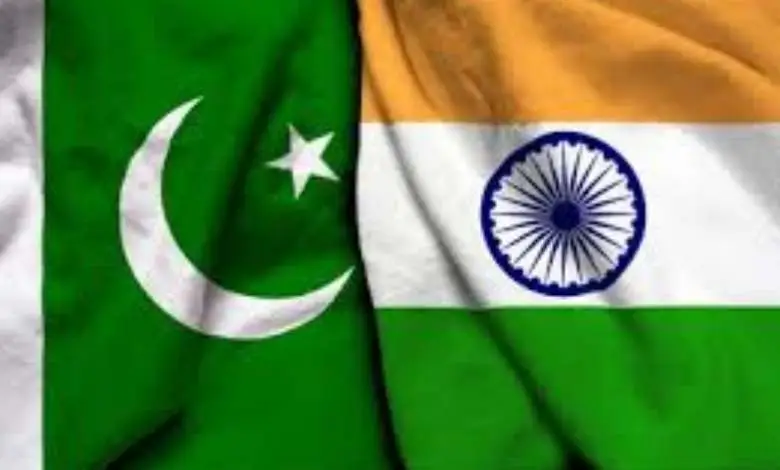 India-Pakistan cricketers clash in Lahore on March 1