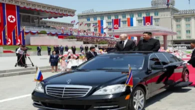 vladimir-putin-gifts-2nd-luxury-aurus-limousine-to-kim-jong-un