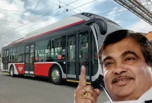 132 seats, food facility and hostess is it that bus or something else This is Gadkari's project