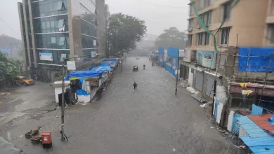 heavy rains in mumbai disrupted public life