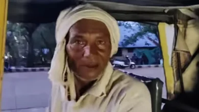 English speaking rikshaw driver viral video