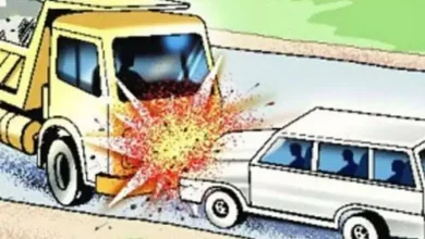 Four killed, two injured after truck collides with car on highway in Nashik
