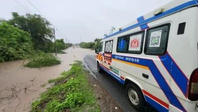 https://bombaysamachar.com/gujarat/saurashtra-porbandar-floods-rescue-operation/