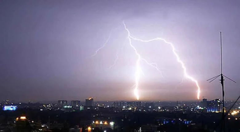 IMD Forecast Heavy Rain In Gujarat two Died By lightning in Banaskantha