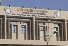 Mayor's Court' means Naryu Dindak and Tut: Atul Rajani
