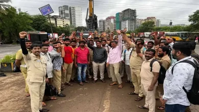 Contractual employees of Deonar bus depot went on strike