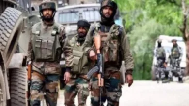 Clash between army and terrorists in Jammu Kashmir, one captain martyred, one terrorist injured