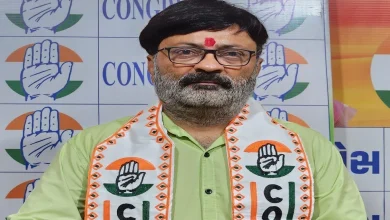 Hemang Rawal of Congress accused the BJP of corruption in education