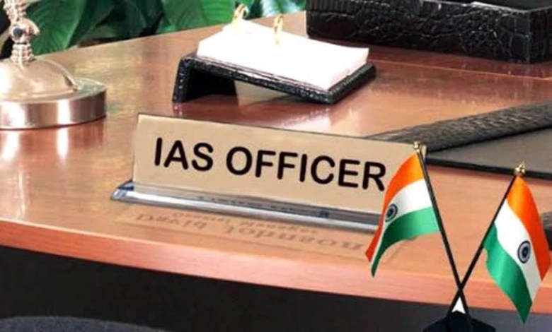 10 more IAS transffered again in Gujarat