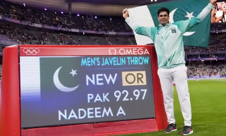 Javelin record-breaker Pakistani Nadeem showered with awards