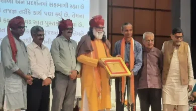 Honoring 12 culture builders on the soil of Kutch through Kalatirtha