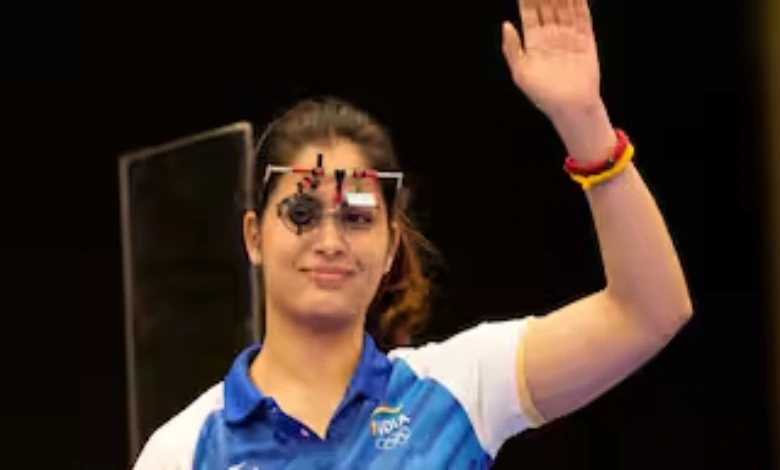 Manu Bhaker came India after winning two medals in Paris Olympics warm welcome at airport