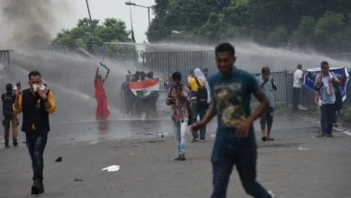 Nabanna Protest: Violent demonstration by students on Howrah Bridge