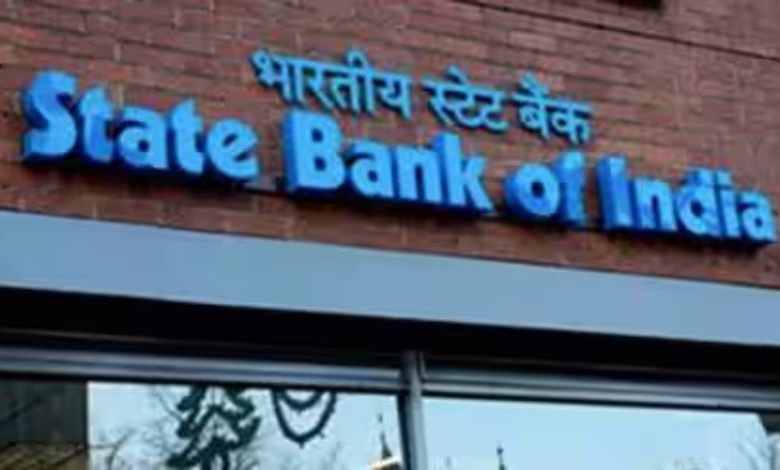 SBI gave a shake to crores of customers, loan EMI will increase, know why