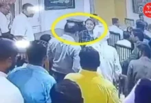The Congress leader pulled the woman journalist's chair and fell down