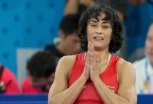 Vinesh Phogat announced her retirement after disqualification from paris Olympic