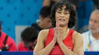 Vinesh Phogat announced her retirement after disqualification from paris Olympic