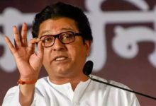 Who did Raj Thackeray attack on the issue of casteism and reservation?