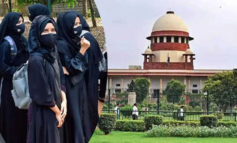 Supreme Court slams Mumbai college for hijab ban, stays order on dress code