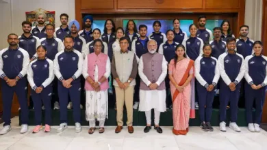 pm-modi-meets-indian-olympics-players-on-independence-day