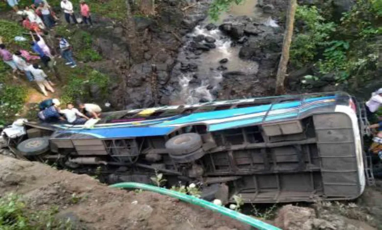 Private Bus Carrying 50 Passengers Falls Into Gorge in Maharashtra's Amravati,3 dead