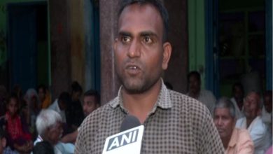 Father demands bulldozer action and SIT in Hathras student victim case