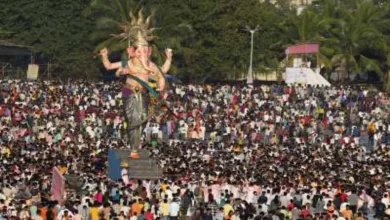 Stones hurled at Ganesh immersion procession in Akola district