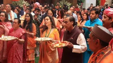 Mukesh Ambani-Nita Ambani welcomed Ganapati Bappa