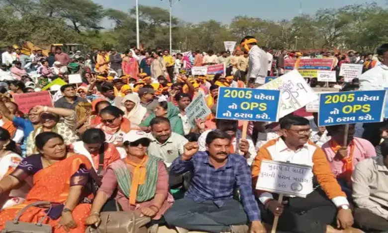 Teachers on strike in Gandhinagar Gujarat