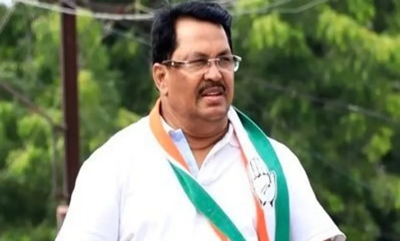 Congress Leader Vijay Wadettiwar Demands President's Rule In Maharasthra