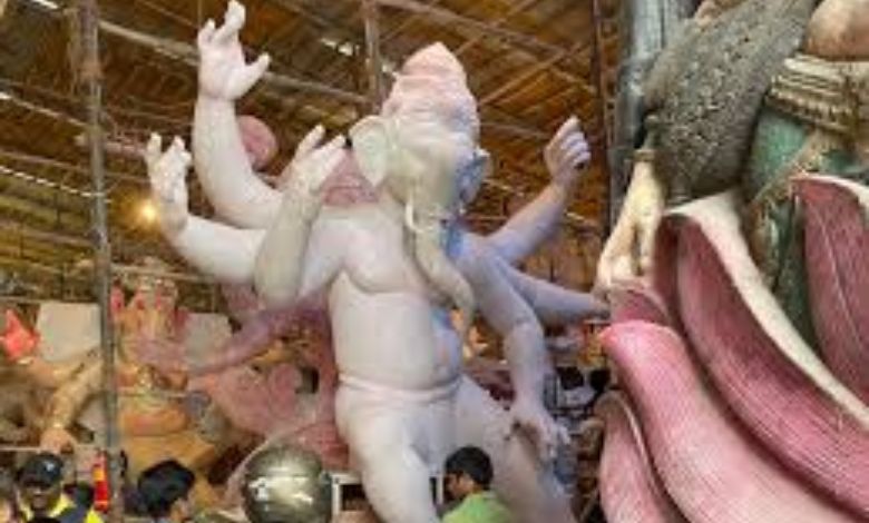 Workshop selling Ganesha idols vandalized in Bhiwandi