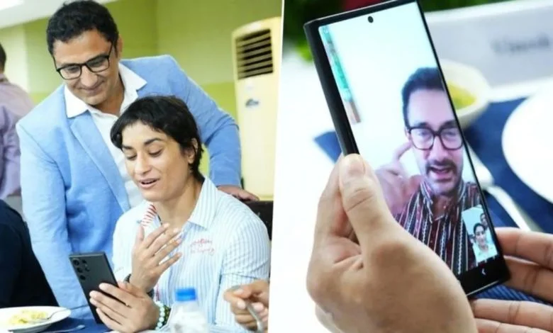 Aamir Khan talks to Vinesh Phogat on video call, Dangal 2 talks start...