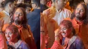 Ambani love birds seen lost in each other at Ganesh Visharan, watch video