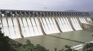 As the Narmada Dam is about to overflow, the Chief Minister will arrive to felicitate