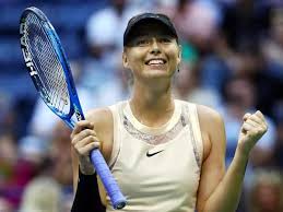 The one-time tennis beauty queen turned spectator and sat with her fiance in the stands at the US Open.