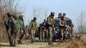 Clash between army and terrorists in Jammu and Kashmir, 4 terrorists trapped