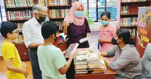 Government libraries will be started in 50 taluks of the state; Government's decision ahead of 'National Book Reading Day'