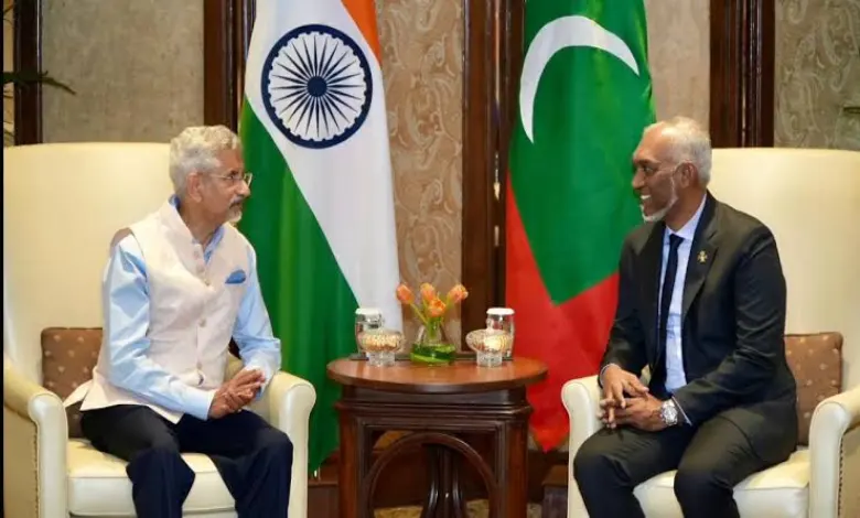 Maldives, which poisoned India, is now praising India